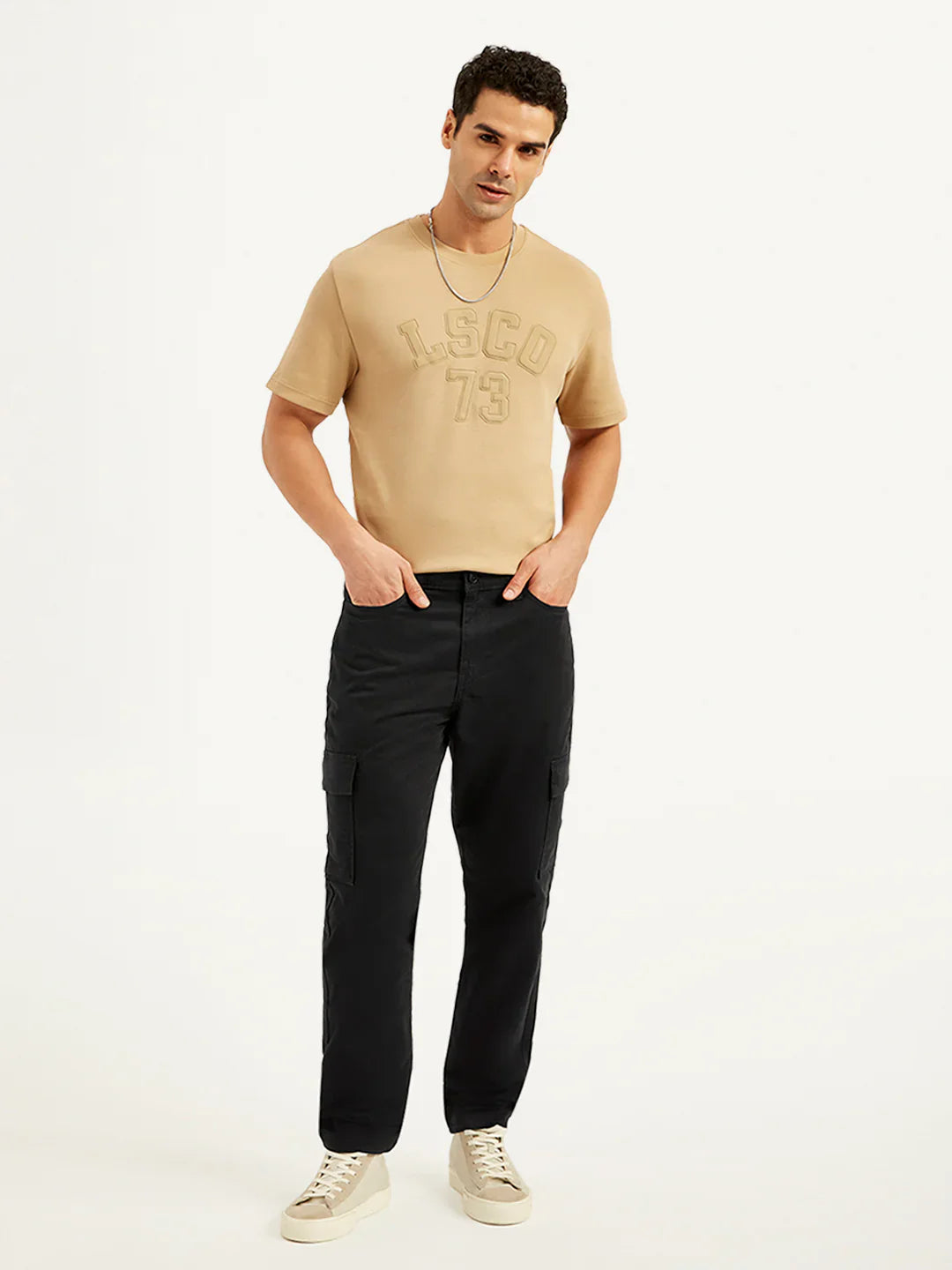Pack of 2 Levi’s Cargos – Everyday Comfort (Beige + Black)