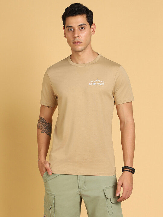 Wrangler Men Beige Graphic Print Crew Neck Regular Fit T-Shirt