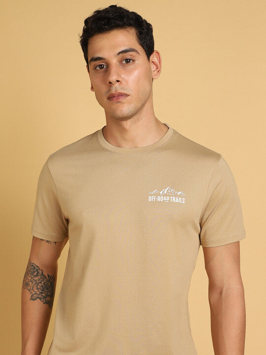 Wrangler Men Beige Graphic Print Crew Neck Regular Fit T-Shirt