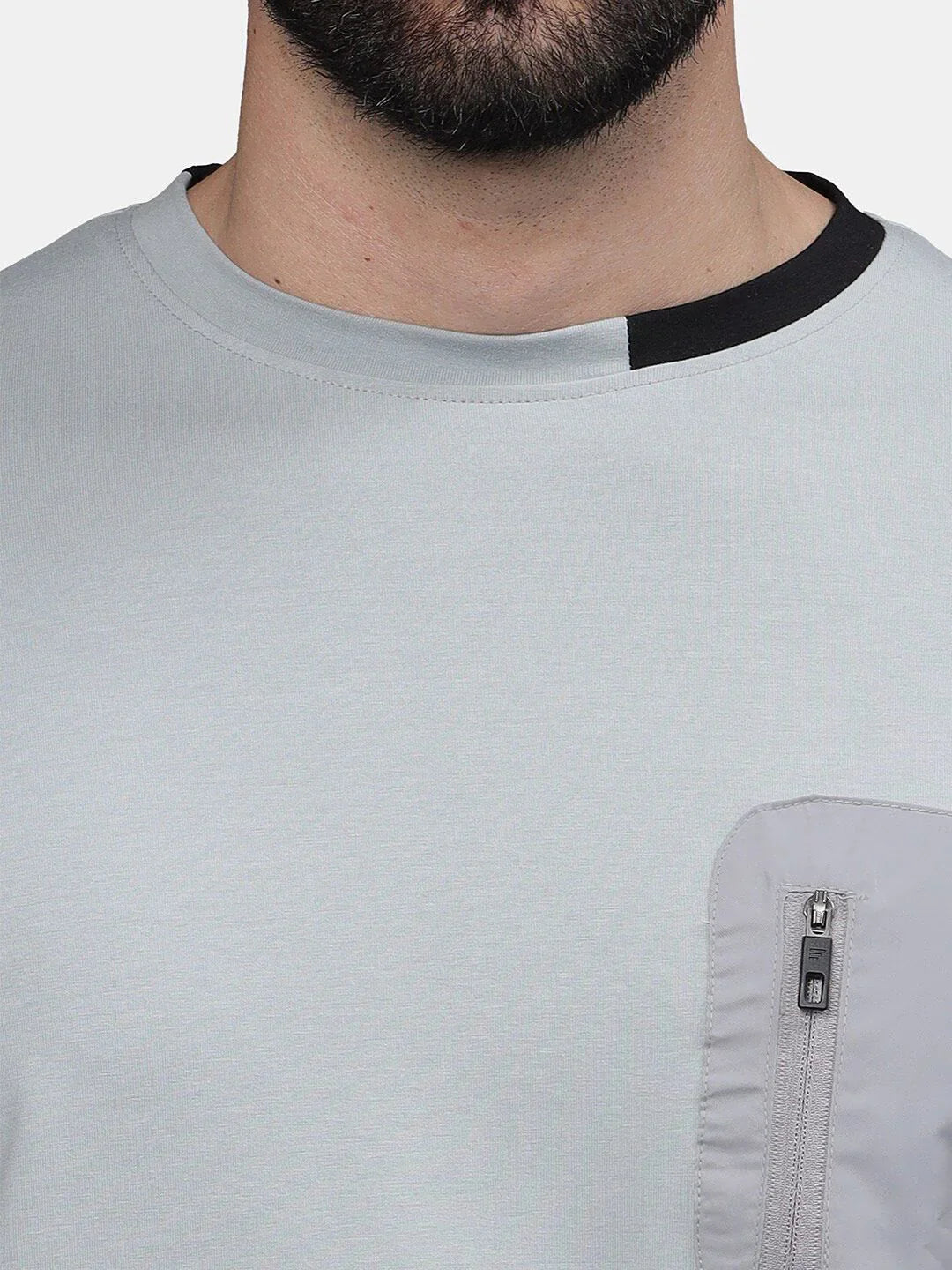 T-Base Men Pocket Detail Cotton T-Shirt