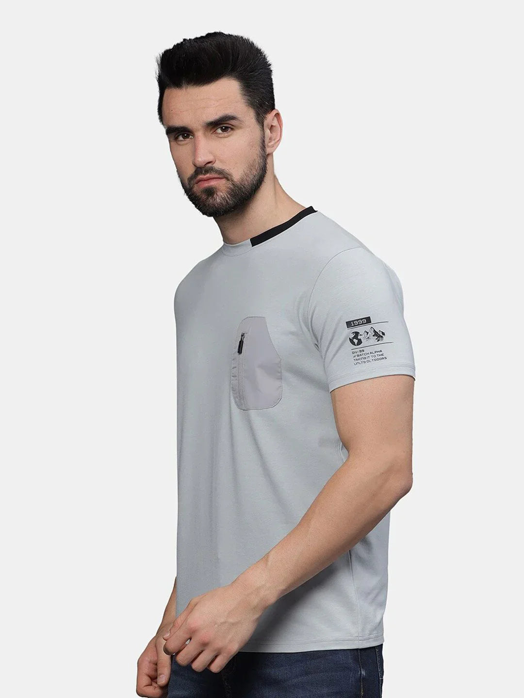 T-Base Men Pocket Detail Cotton T-Shirt